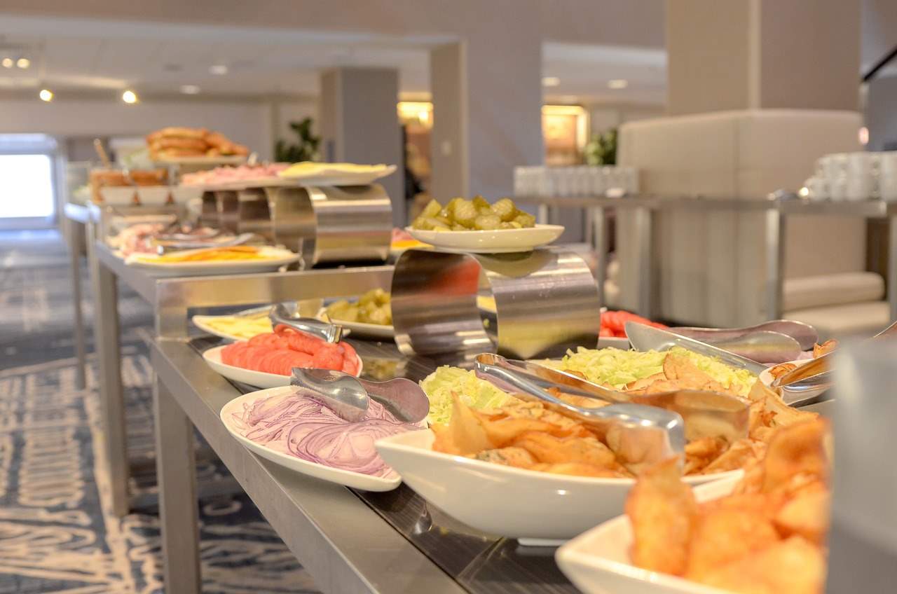 Catering na Konferencje Naukowe: Menu dla Odkrywczych Umysłów